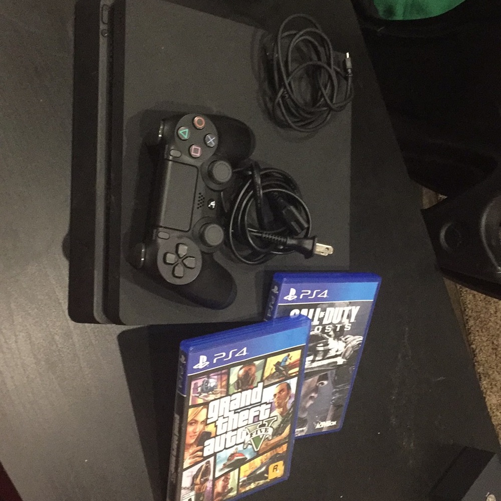 PS4